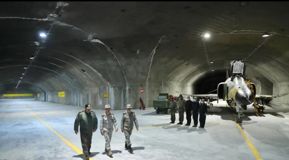 استخبارات الغرب تترقب طهران.. اختفاء خامنئي تحت الأرض وتفويض مفاجئ مع تصاعد التوتر بين إيران وواشنطن